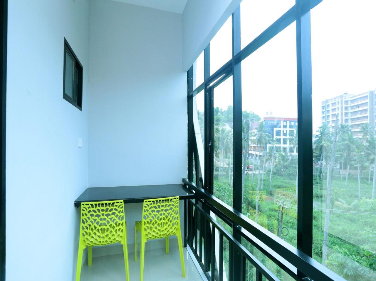 Oyo 9557 Near Kims Hospital Hotel Thiruvananthapuram Exterior photo