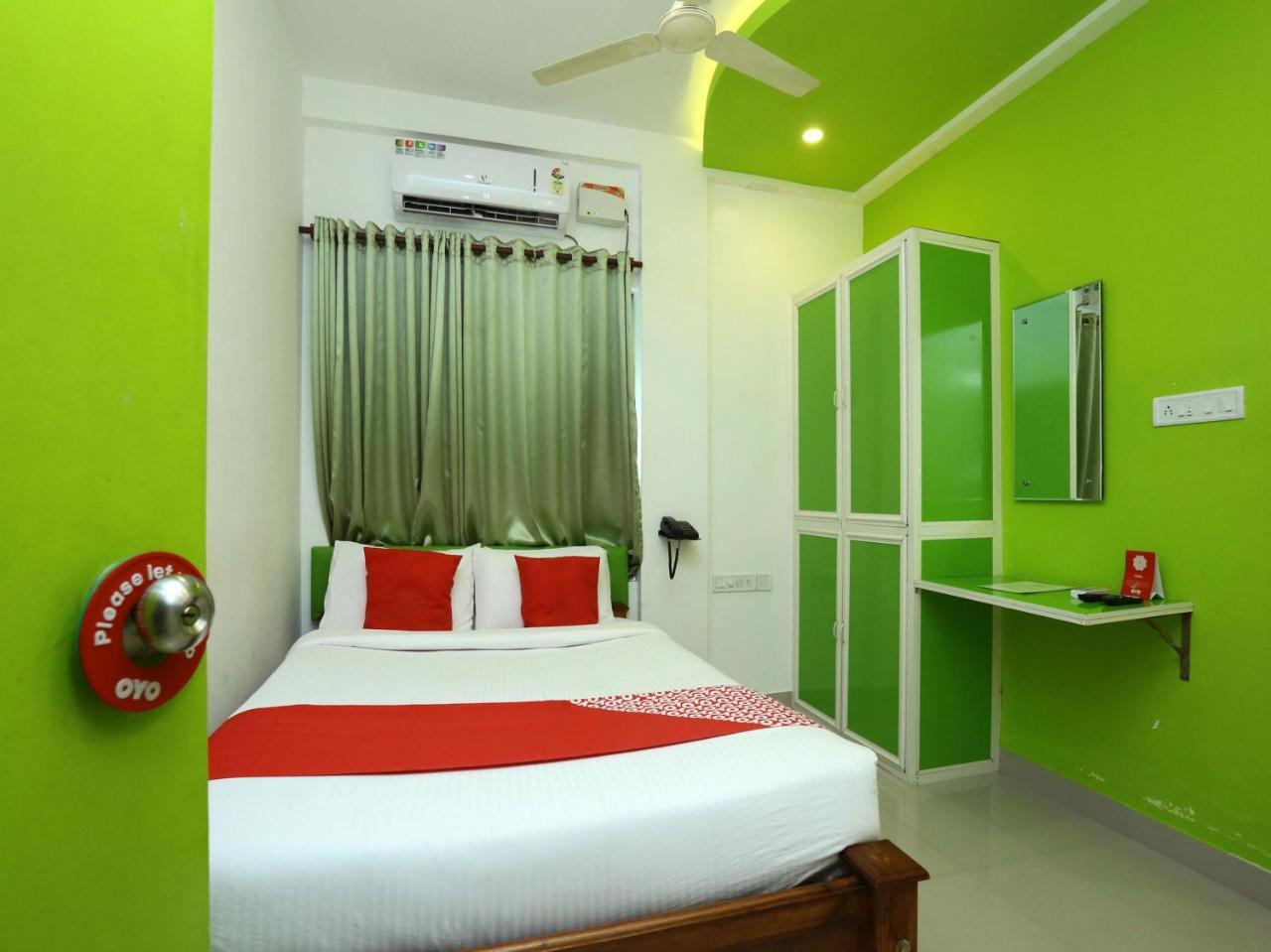 Oyo 9557 Near Kims Hospital Hotel Thiruvananthapuram Exterior photo
